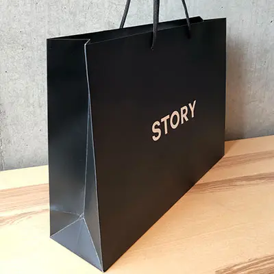 シンプルかつスタイリッシュ メンズアパレル系ショッパー バッグファクトリー